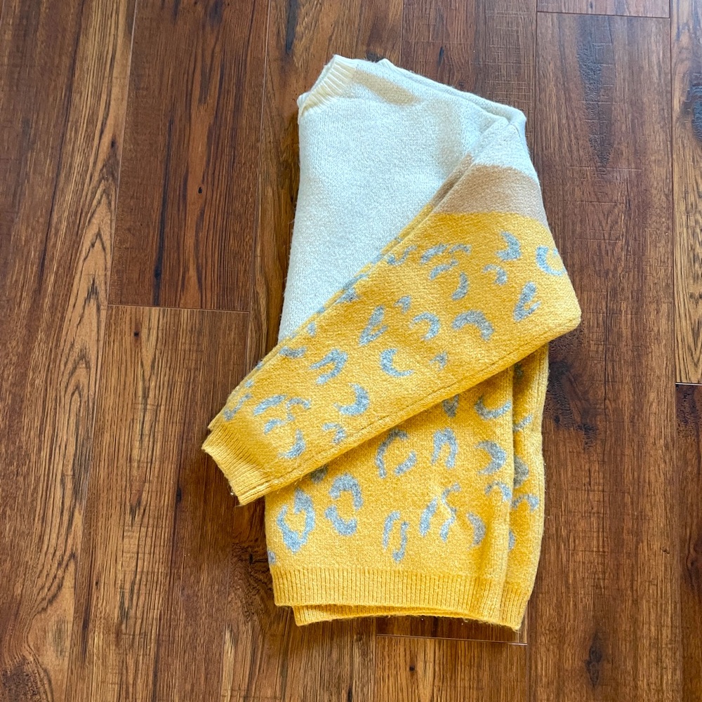 Adora yellow sweater, medium